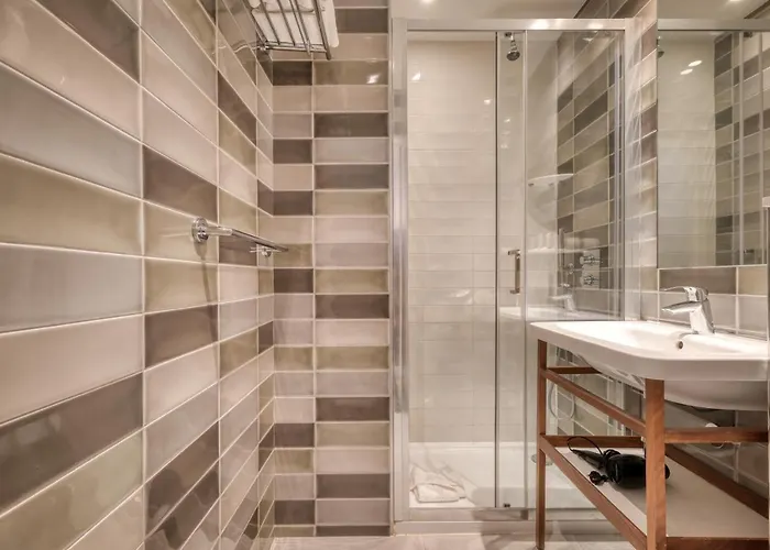 Stella Etoile Hotel 3*