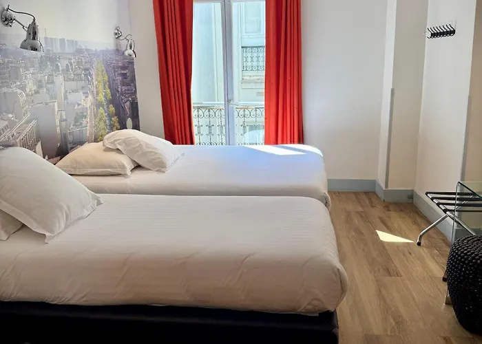 Stella Etoile 3* Parigi