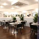Stella Etoile Hotel Paris