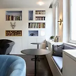 Stella Etoile Hotel Paris