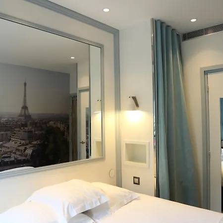 Stella Etoile 3* Paris