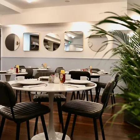 Stella Etoile Hotel 3*