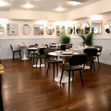 Hotel Stella Etoile Paryż