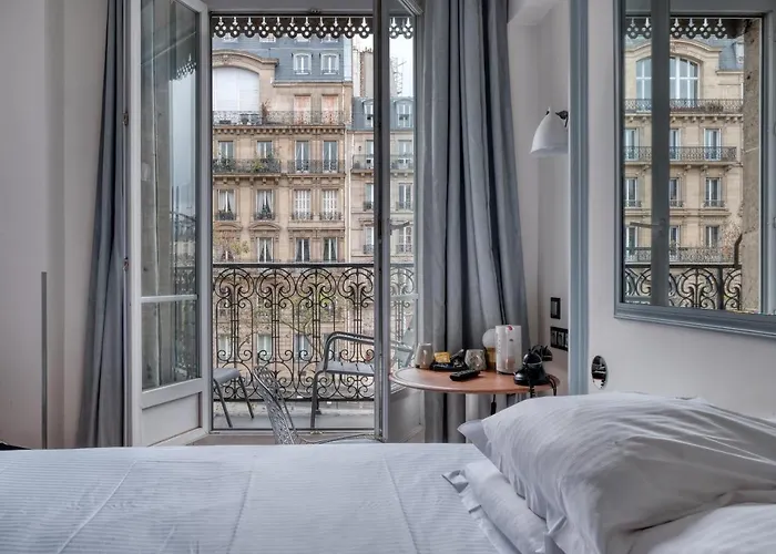 스텔라 에투알 3*