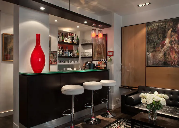 스텔라 에투알 파리