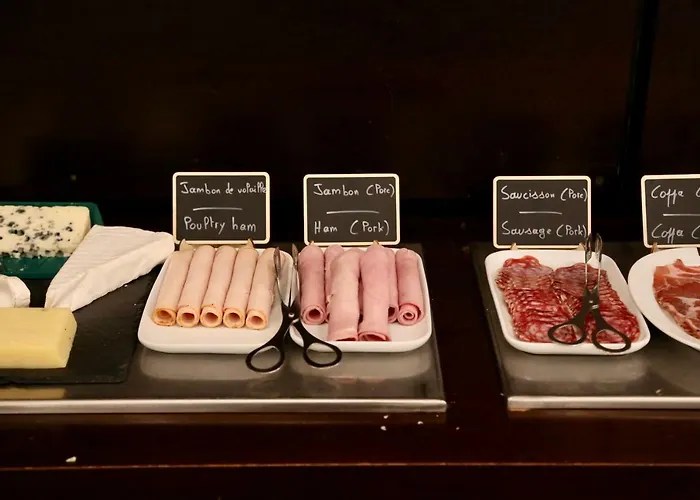 斯特拉星酒店 3* 巴黎