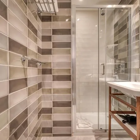 Stella Etoile Hotel 3*