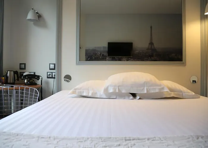 Stella Etoile Hotel París